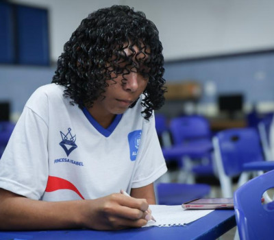 Alexandre Teixeira/Ascom Seduc e Cortesia Escola Estadual Moreira e Silva